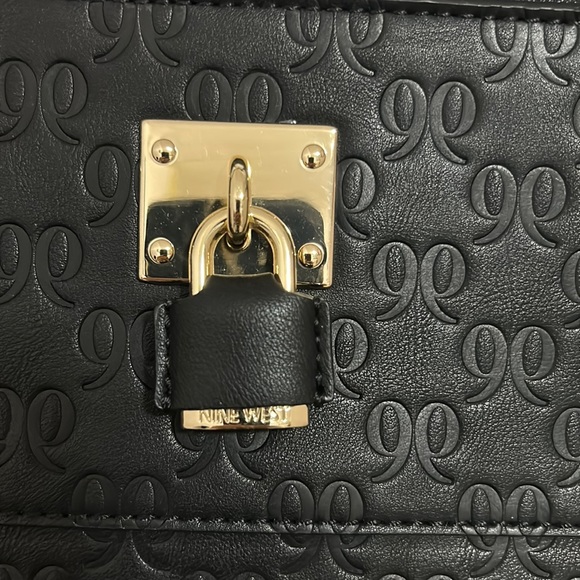 Nine West Bag - Picture 2 of 11